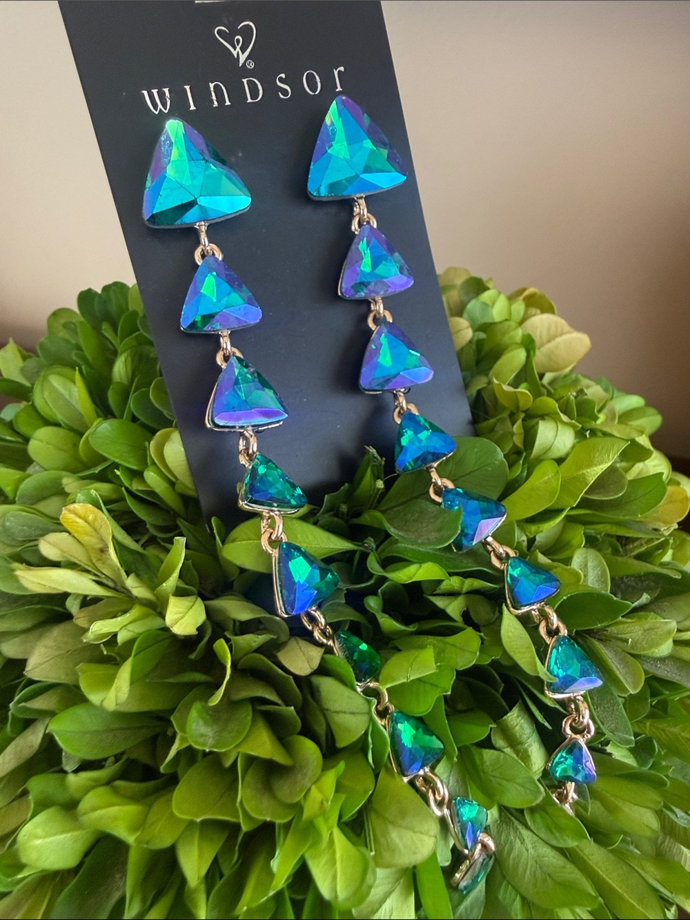 WINDSOR LONG CASCADING DANGLE IRIDESCENT BLUE-GREEN TRIANGULAR EARRINGS 🌟NWT🌟
